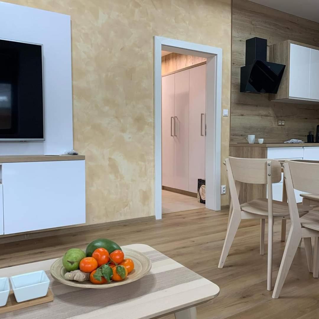 Ubytovani V Beskydech - Apartman Patrik Челадна Екстер'єр фото